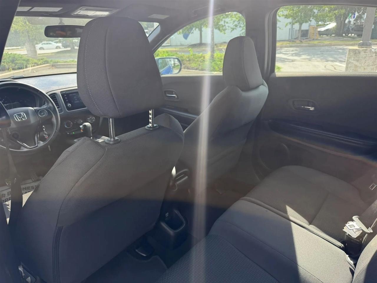 2019 Honda HR-V Sport - Photo 21