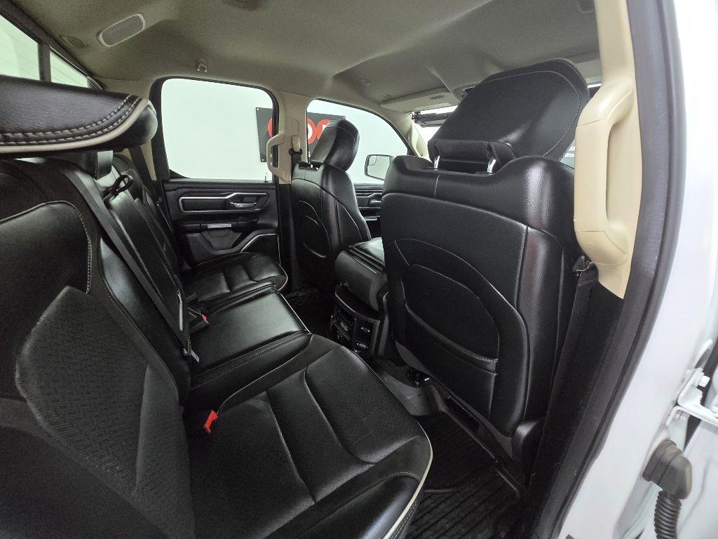 RAM 1500 Laramie Quad Cab 4WD 2021