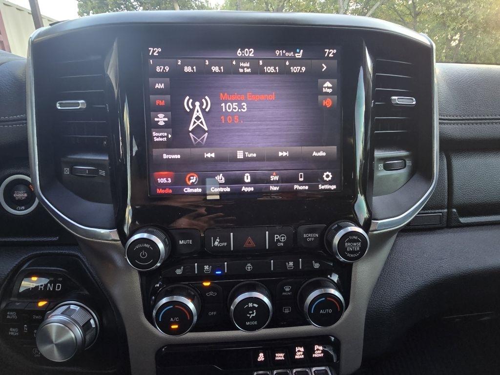 RAM 1500 Laramie Quad Cab 4WD 2021