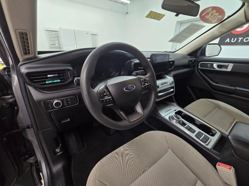 Ford Explorer Base 2021