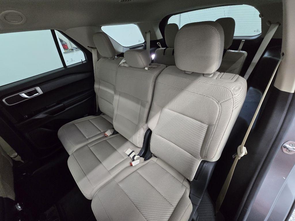 Ford Explorer Base 2021