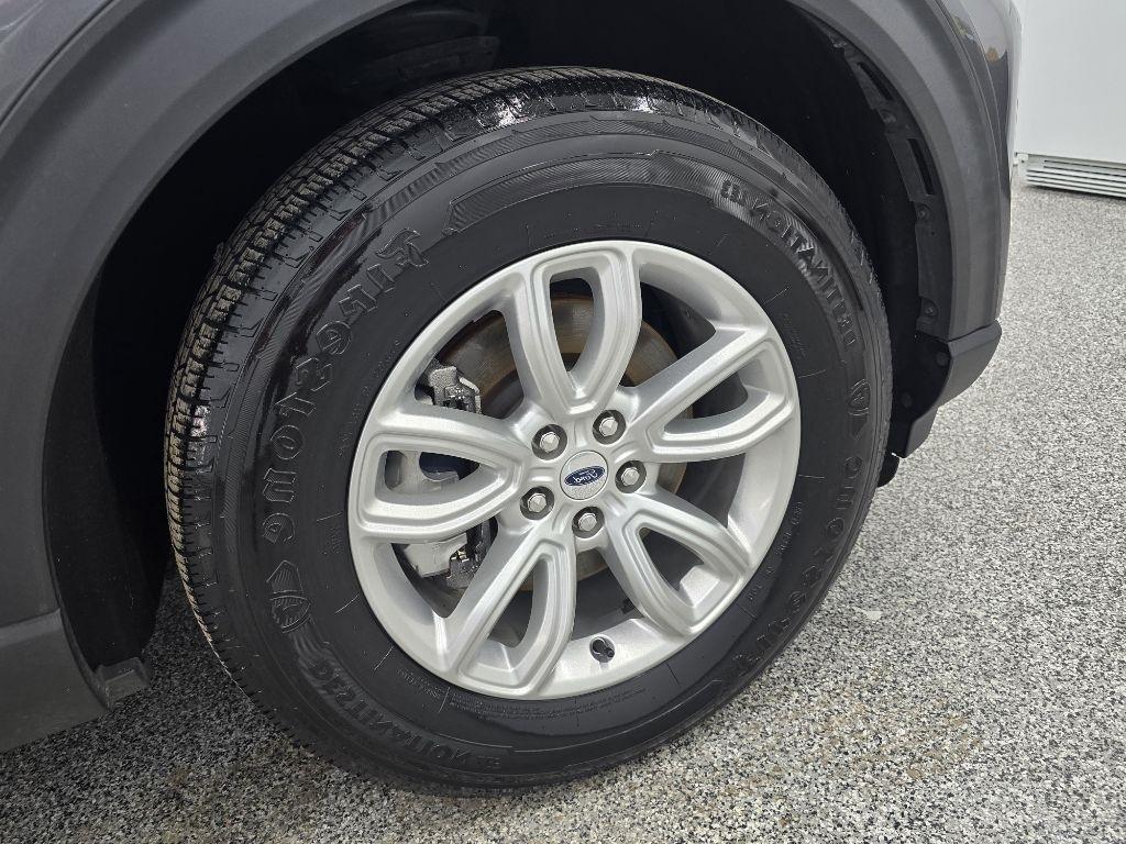 Ford Explorer Base 2021