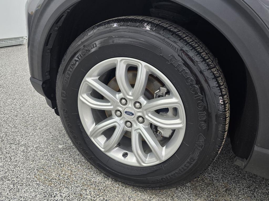 Ford Explorer Base 2021