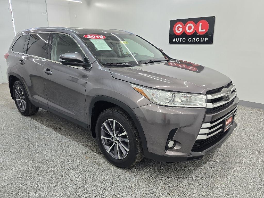 2019 Toyota Highlander XLE AWD V6