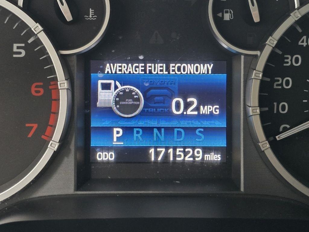 Toyota Tundra Limited 5.7L CrewMax 2WD 2014