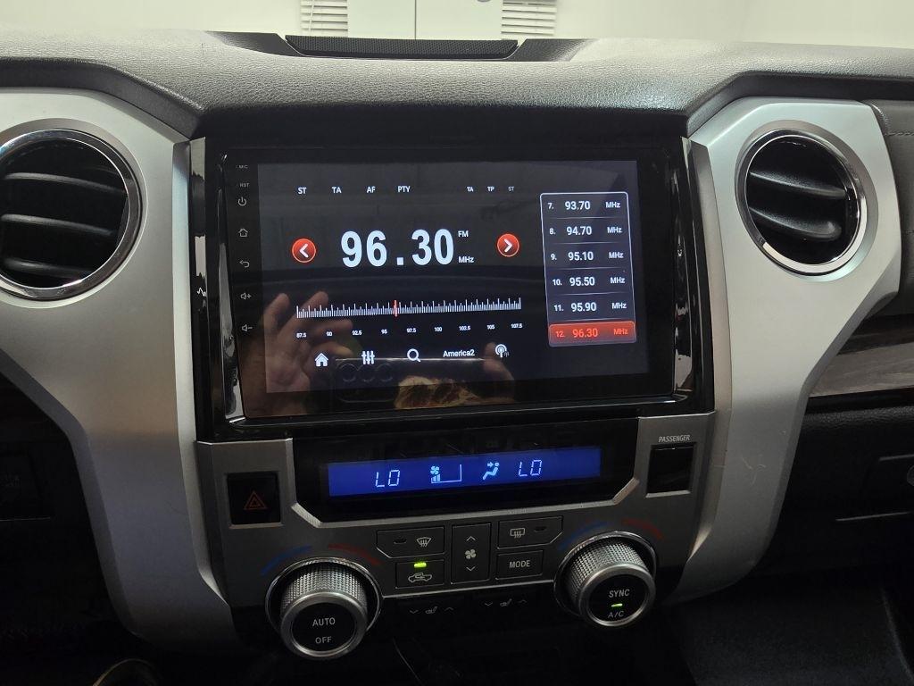 Toyota Tundra Limited 5.7L CrewMax 2WD 2014