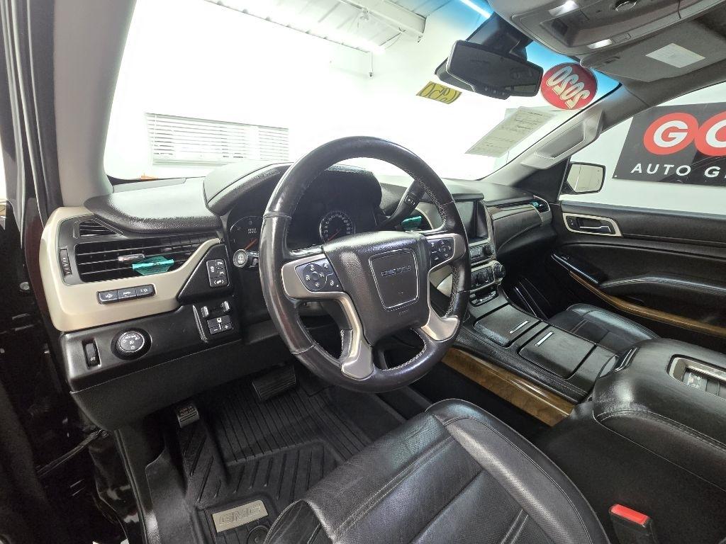 GMC Yukon XL Denali 2WD 2020