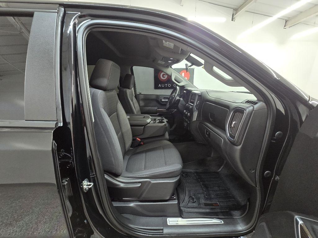 Chevrolet Silverado 1500 LT Crew Cab 2WD 2020