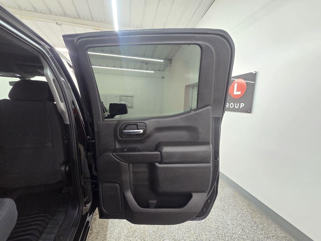 Chevrolet Silverado 1500 LT Crew Cab 2WD 2020