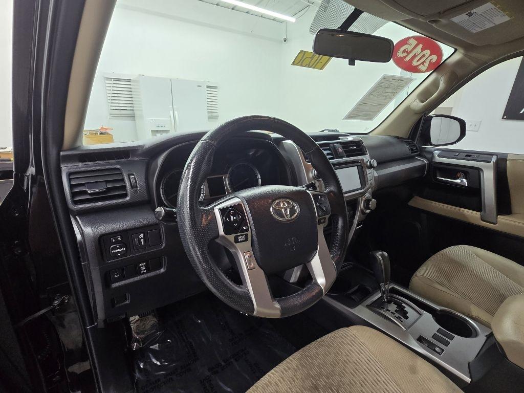 Toyota 4Runner SR5 2WD 2015