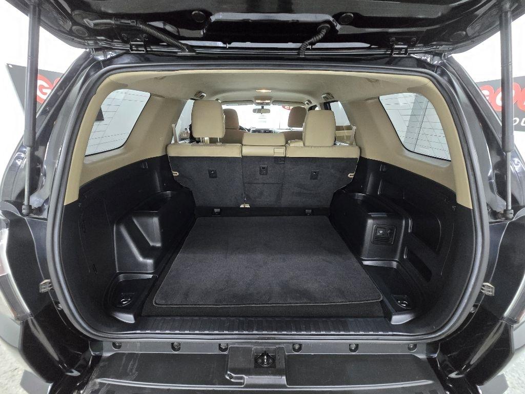 Toyota 4Runner SR5 2WD 2015