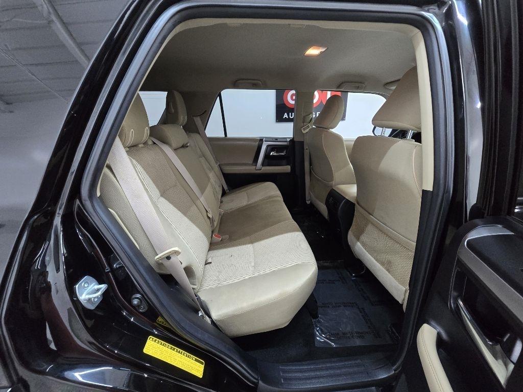 Toyota 4Runner SR5 2WD 2015