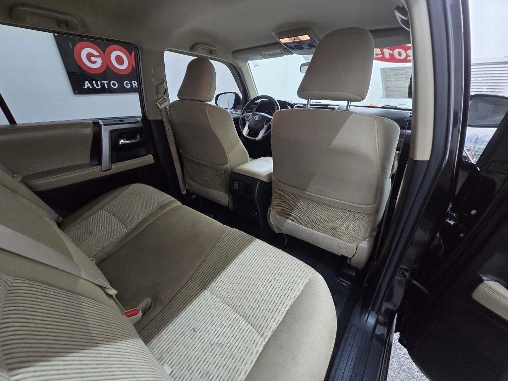 Toyota 4Runner SR5 2WD 2015