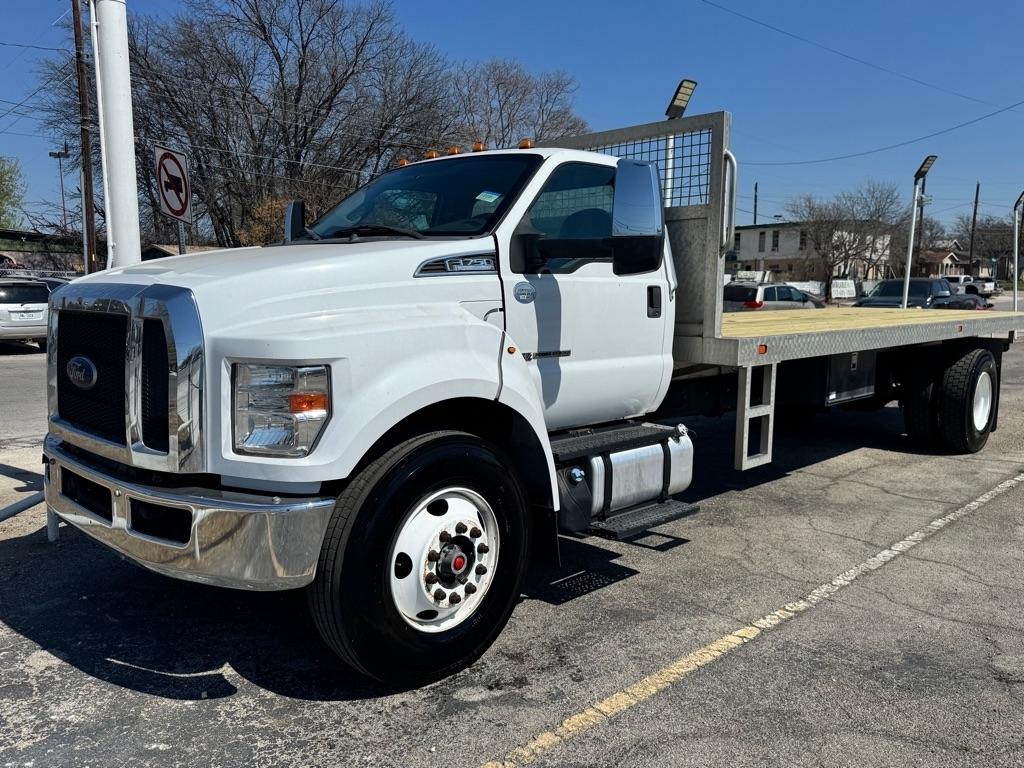 Ford F-750 Regular Cab 2WD DRW 2021