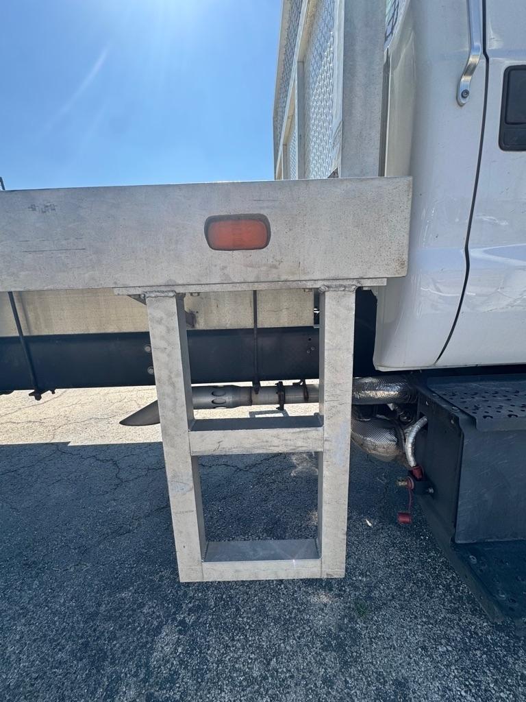 Ford F-750 Regular Cab 2WD DRW 2021