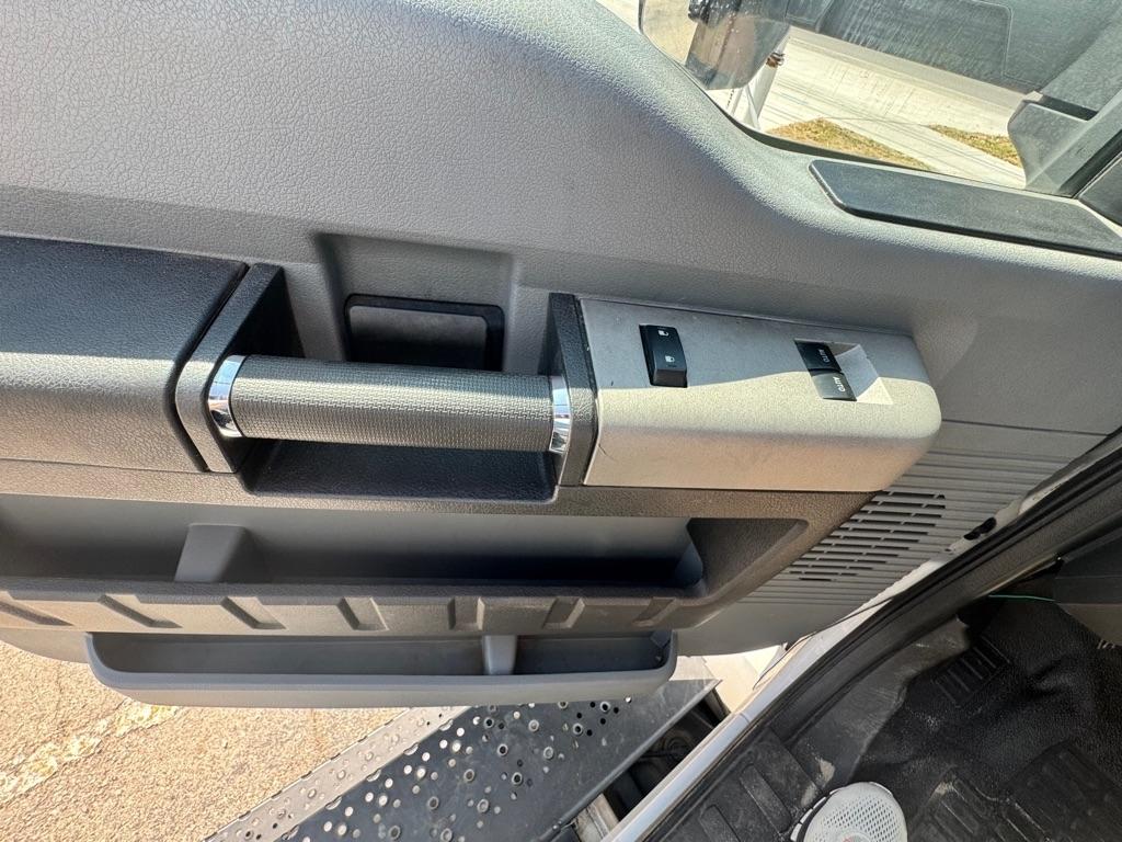 Ford F-750 Regular Cab 2WD DRW 2021