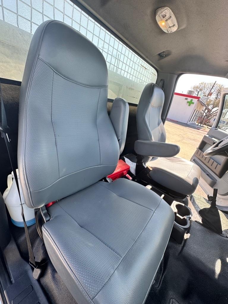 Ford F-750 Regular Cab 2WD DRW 2021