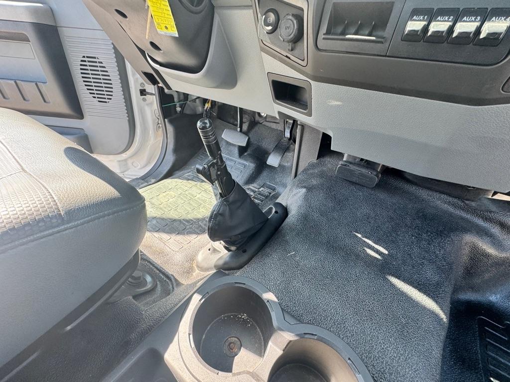 Ford F-750 Regular Cab 2WD DRW 2021