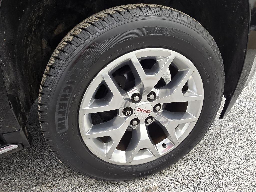 GMC Yukon XL SLT 2WD 2015