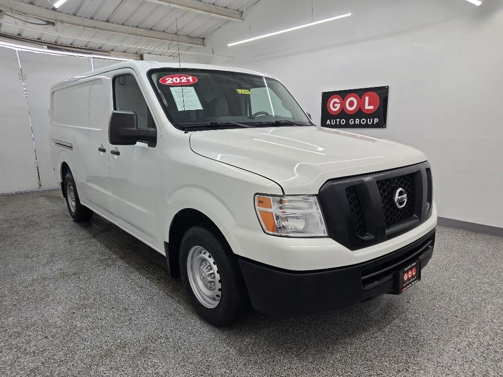 2021 Nissan NV Cargo 2500 HD S V6