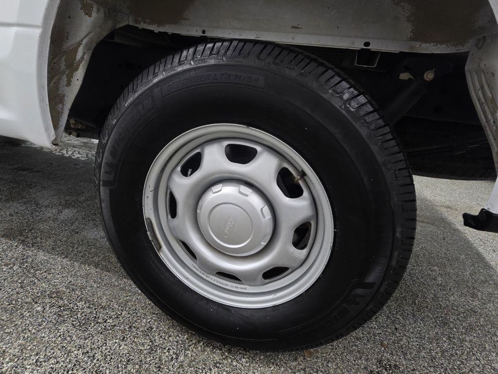 Ford F-150 XL SuperCab Long Box 2WD 2016