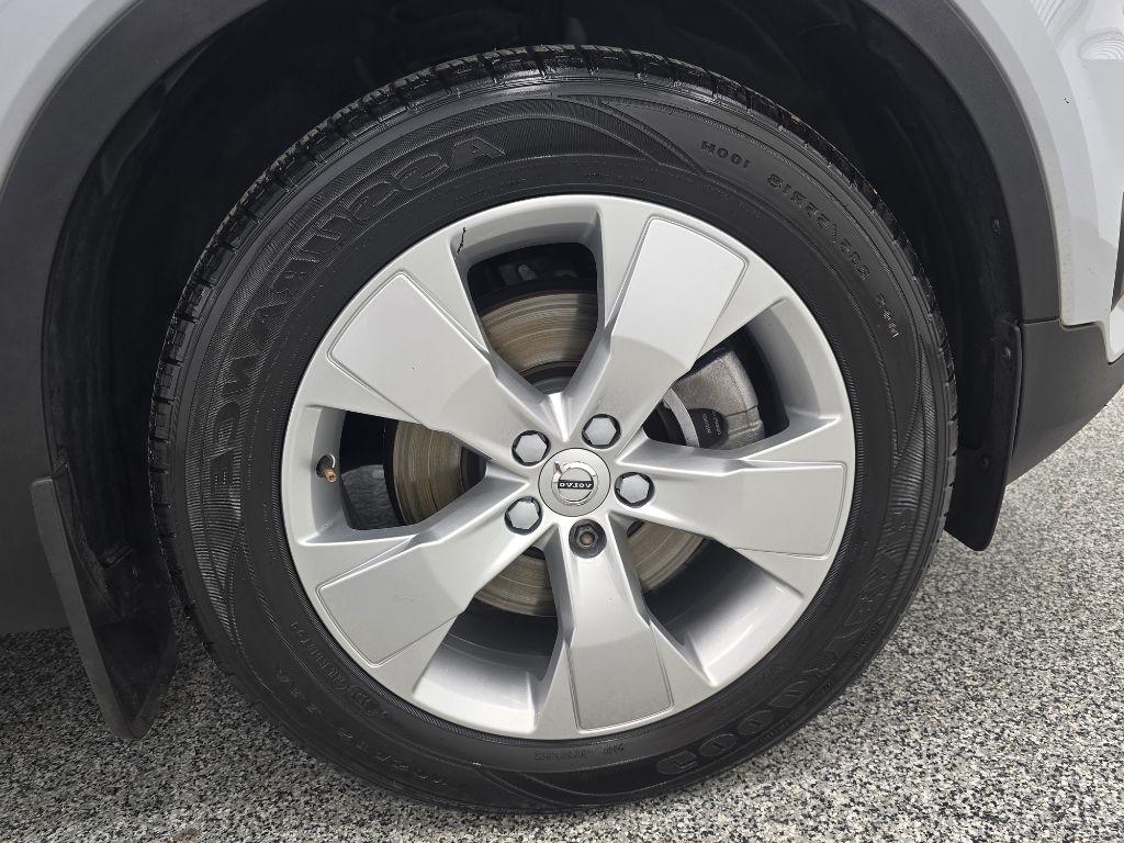 Volvo XC40 T5 Momentum AWD 2021