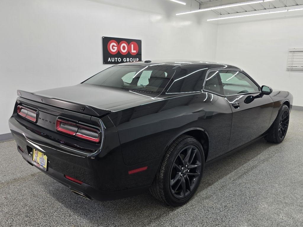 Dodge Challenger GT AWD 2022