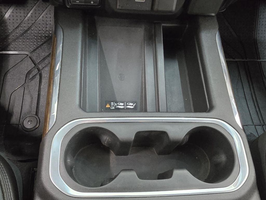 Chevrolet Silverado 1500 High Country Crew Cab 4WD 2019