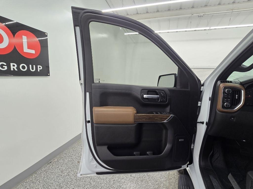 Chevrolet Silverado 1500 High Country Crew Cab 4WD 2019