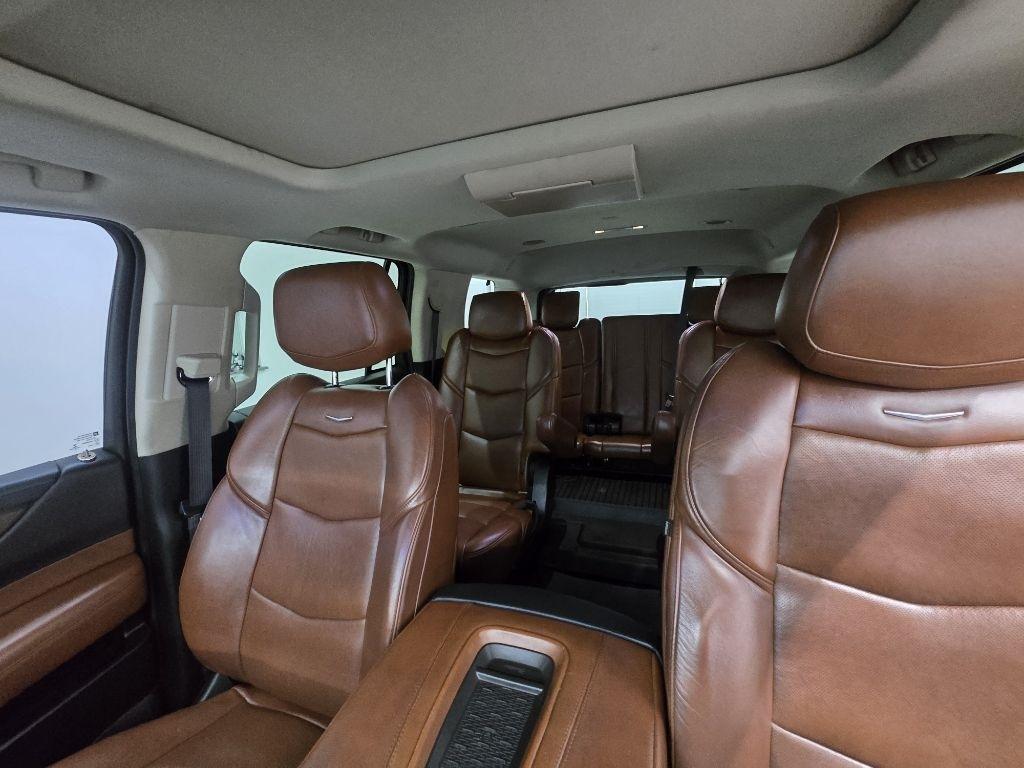 Cadillac Escalade Premium 2WD 2016