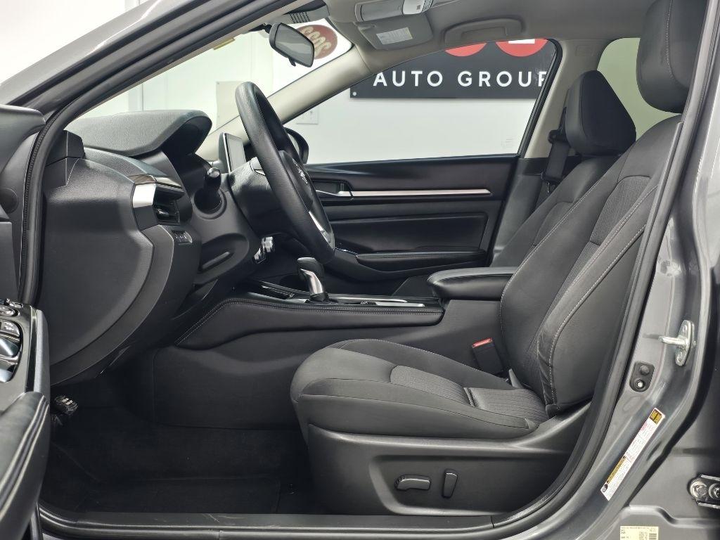 Nissan Altima 2.5 SV 2023