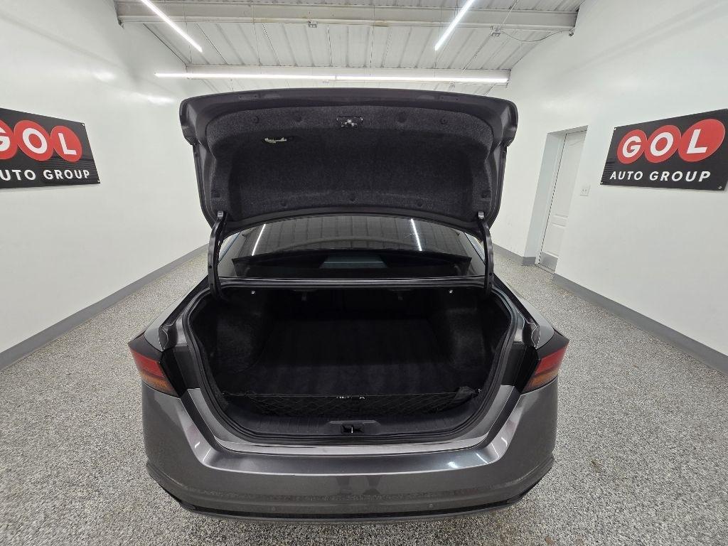 Nissan Altima 2.5 SV 2023