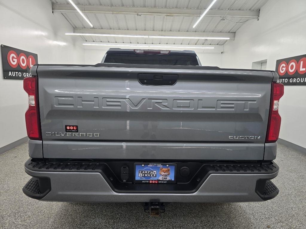 Chevrolet Silverado 1500 Custom Crew Cab Short Box 2WD 2020