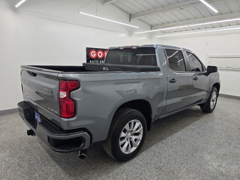 Chevrolet Silverado 1500 Custom Crew Cab Short Box 2WD 2020