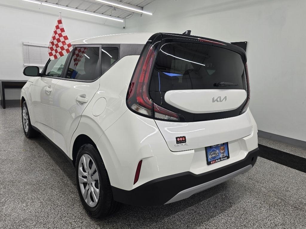 Kia Soul LX CVT 2023