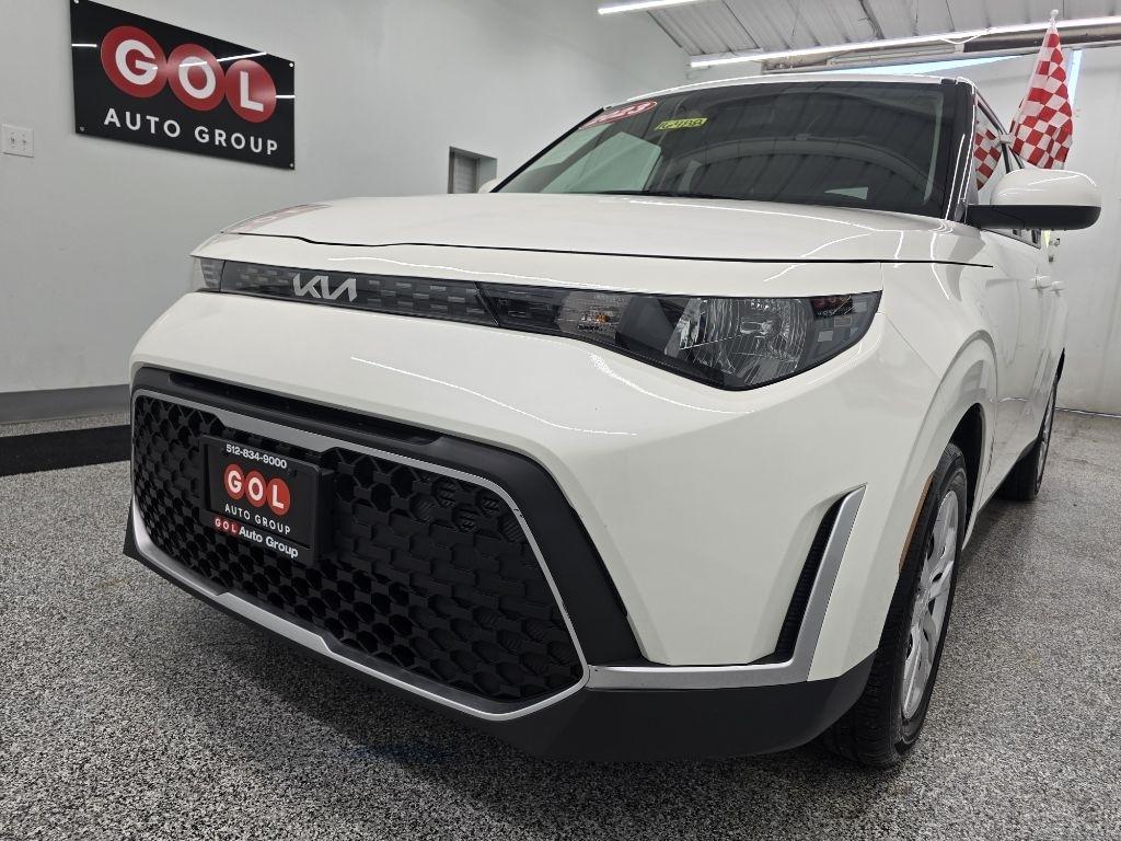 Kia Soul LX CVT 2023