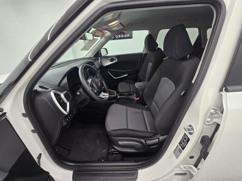 Kia Soul LX CVT 2023