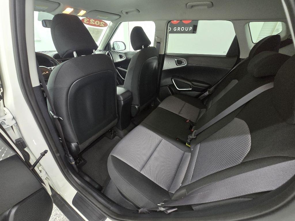 Kia Soul LX CVT 2023