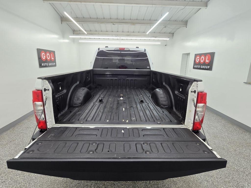Ford F-250 SD XL Crew Cab 4WD 2022
