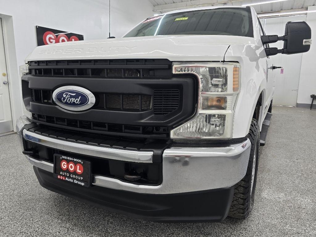 Ford F-250 SD XL Crew Cab 4WD 2022