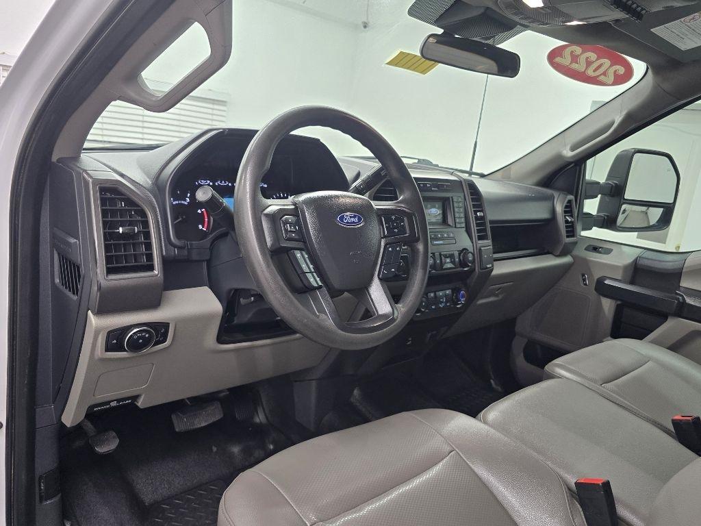 Ford F-250 SD XL Crew Cab 4WD 2022
