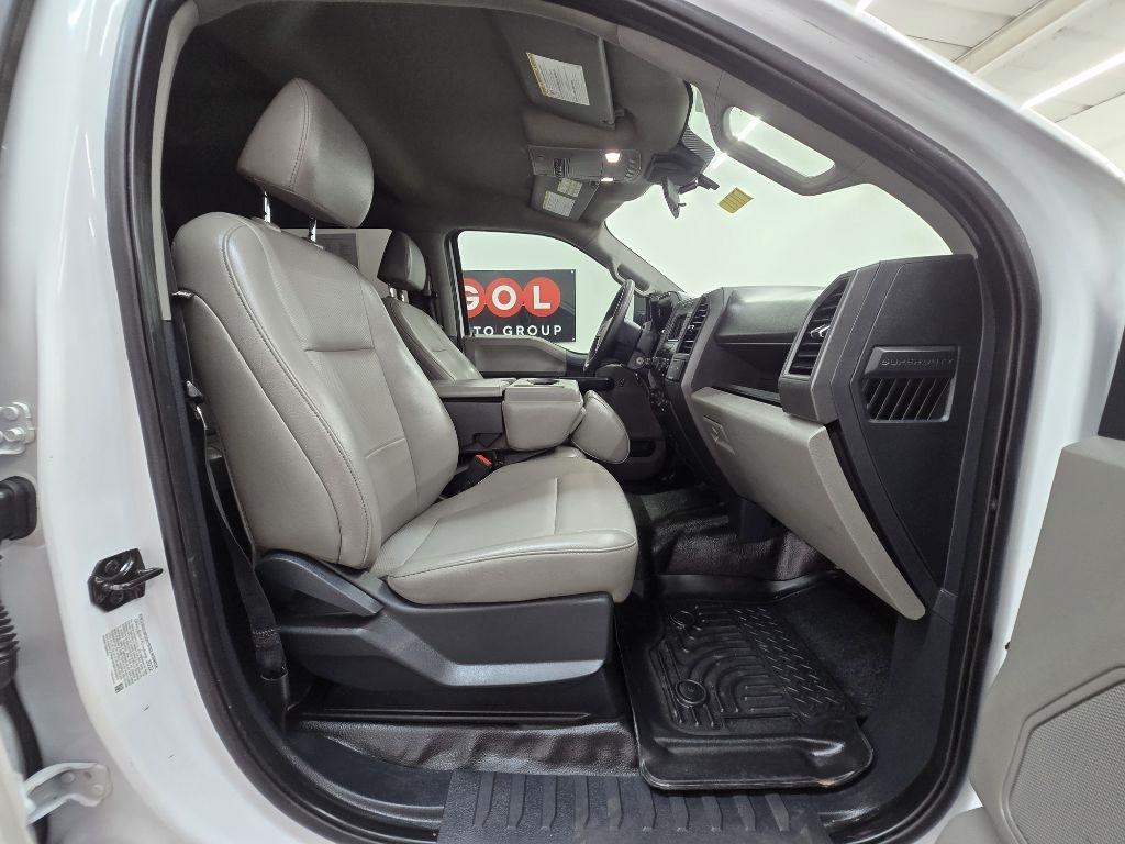 Ford F-250 SD XL Crew Cab 4WD 2022