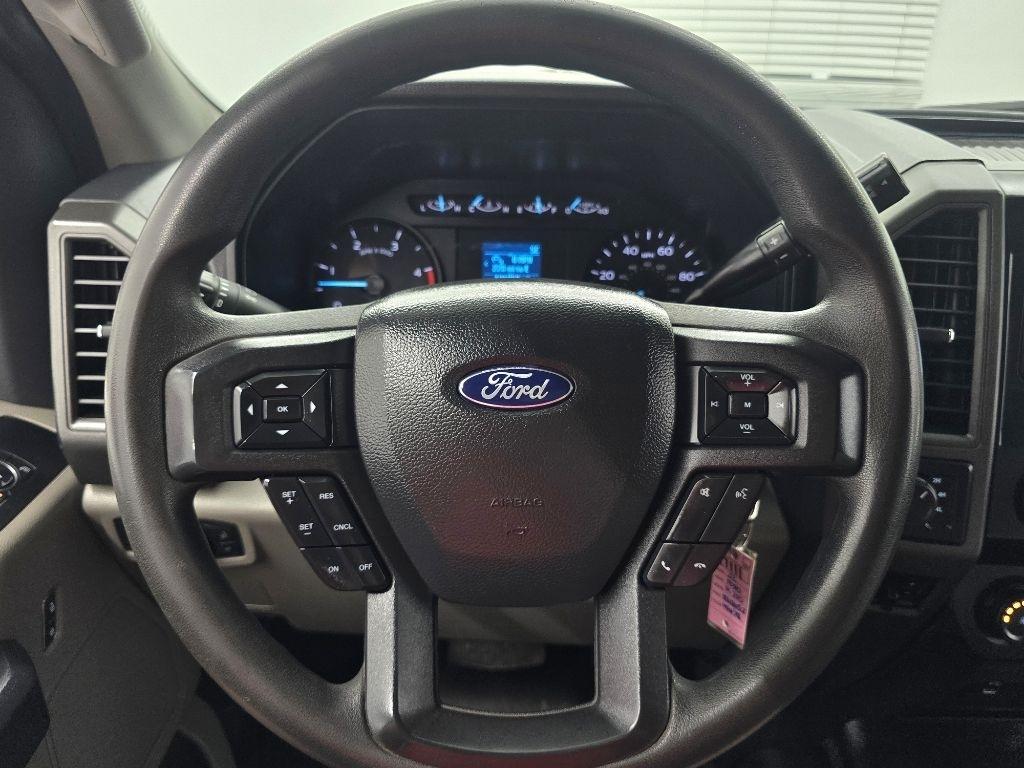 Ford F-250 SD XL Crew Cab 4WD 2022