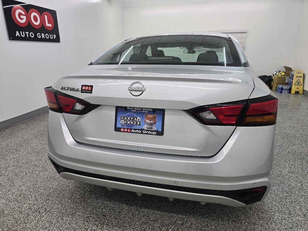 Nissan Altima 2.5 S 2024