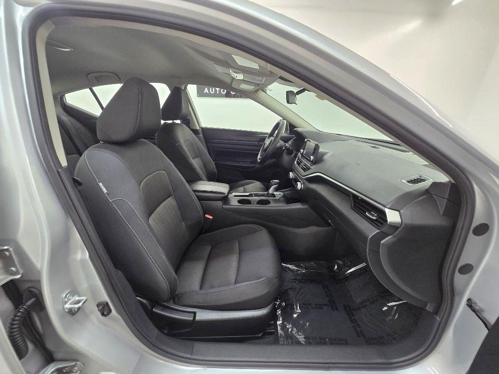 Nissan Altima 2.5 S 2024