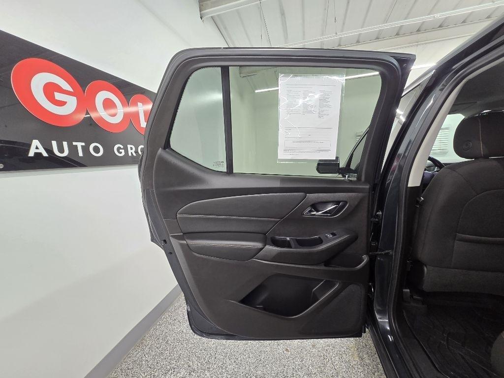 Chevrolet Traverse LT Cloth FWD 2021