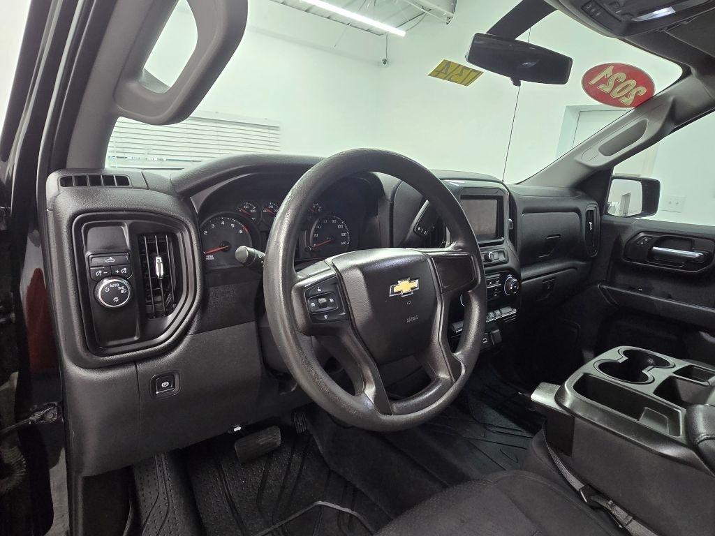 Chevrolet Silverado 1500 Custom Crew Cab Short Box 2WD 2021