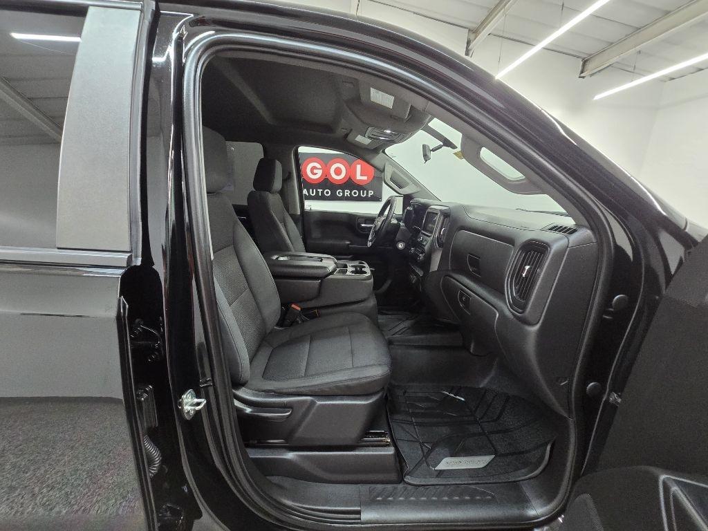 Chevrolet Silverado 1500 Custom Crew Cab Short Box 2WD 2021