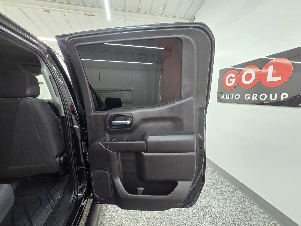Chevrolet Silverado 1500 Custom Crew Cab Short Box 2WD 2021