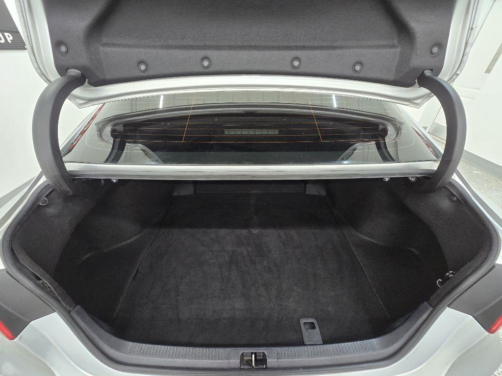 Toyota Camry LE 2023